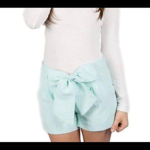 NWT - Lauren James Mint Seersucker Bow Short
